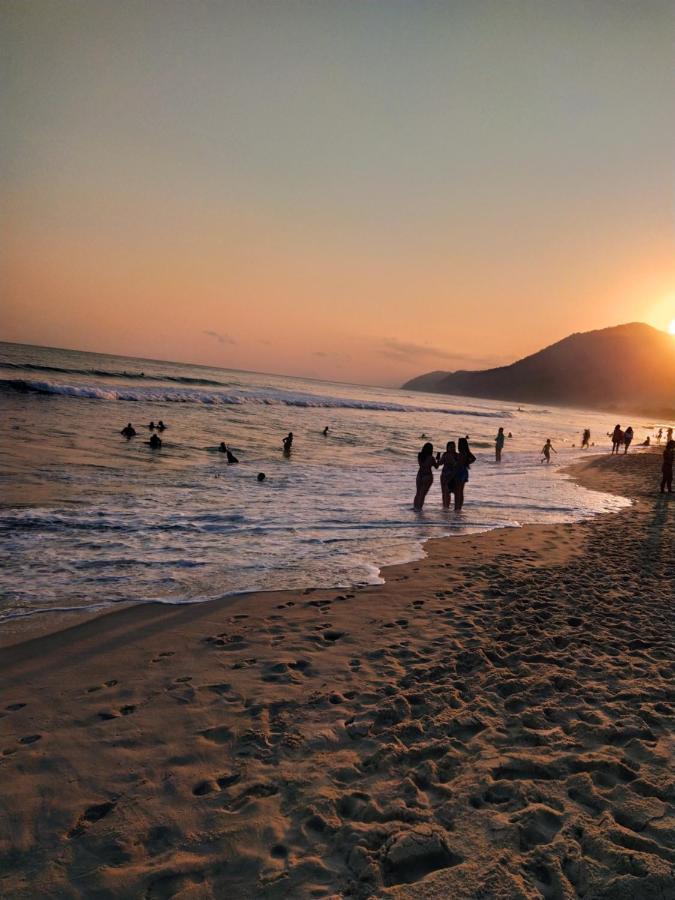 Casa Na Praia De Maresias Em Condominio Com Piscina Aquecida Na Av Principal De Maresias Extérieur photo